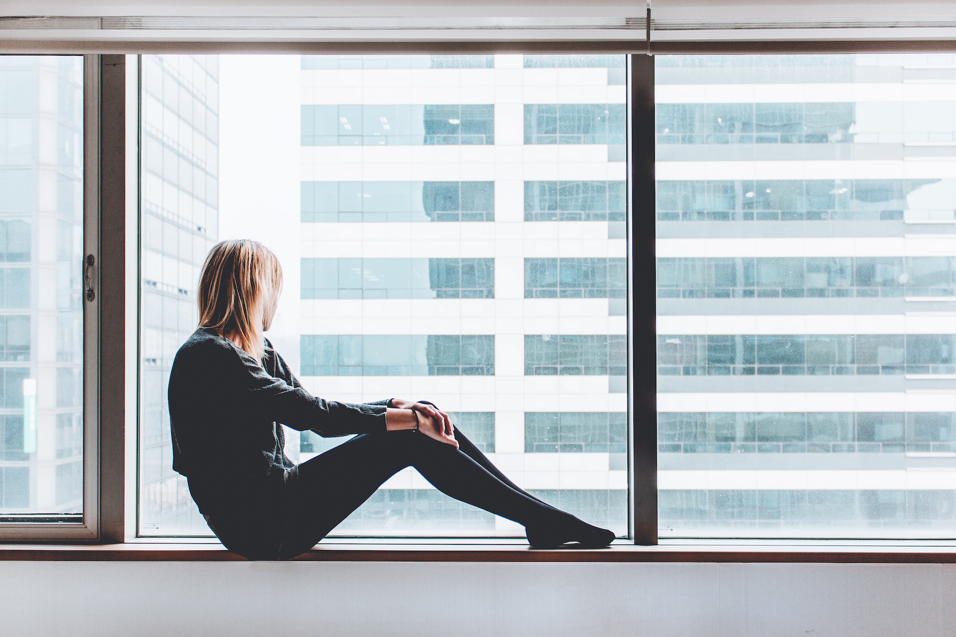 Top Blinds Maintenance Tips for High-Traffic Areas at Home and Offices