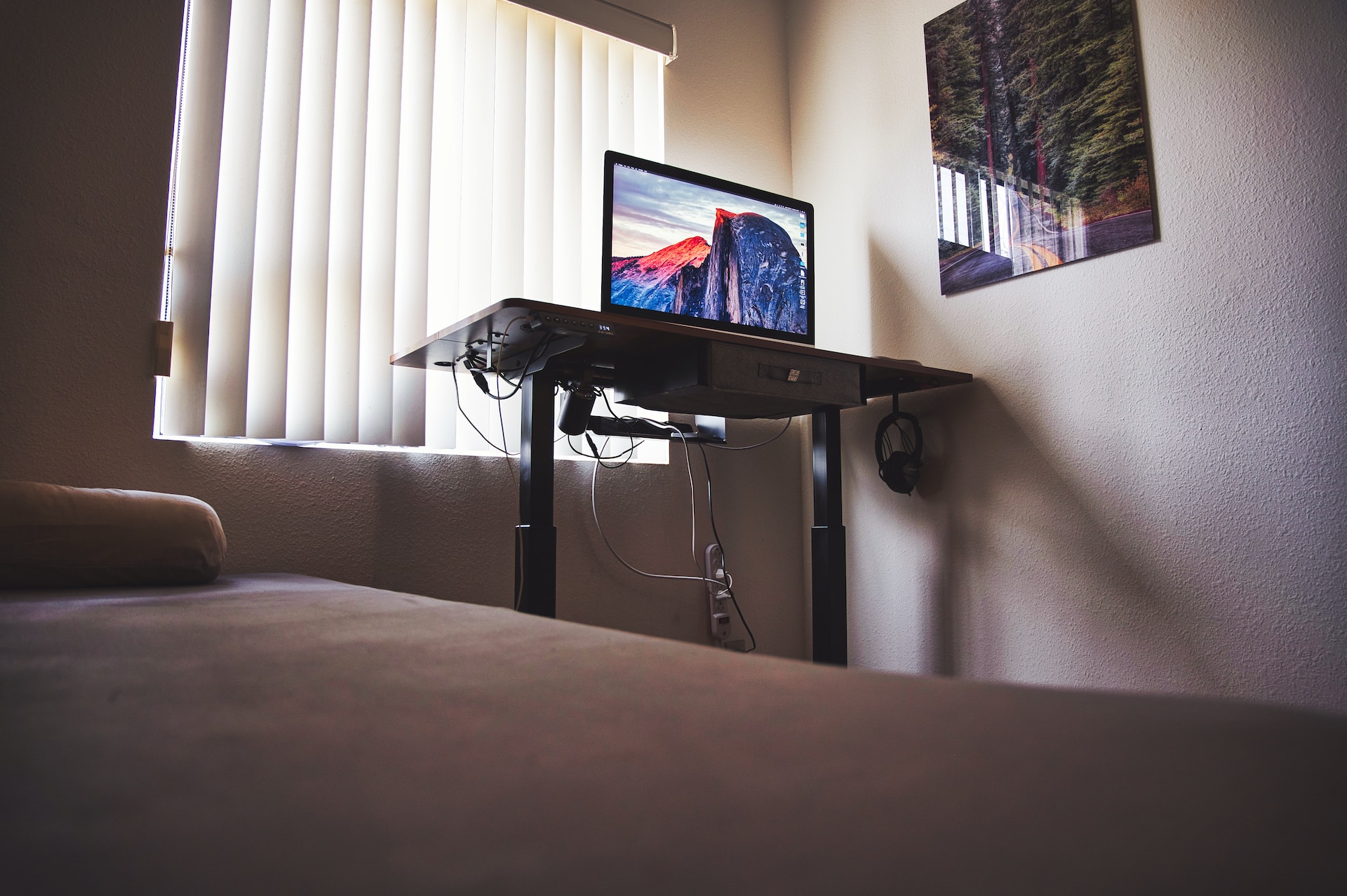 Why Blinds are a Must-Have for Home Office Spaces