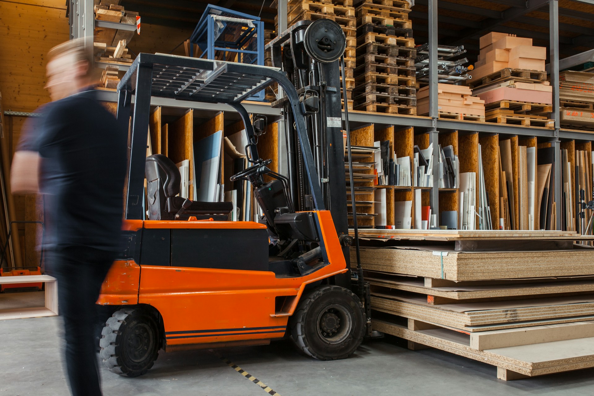 6 Things to Consider When Looking For Fork Truck Repair Services